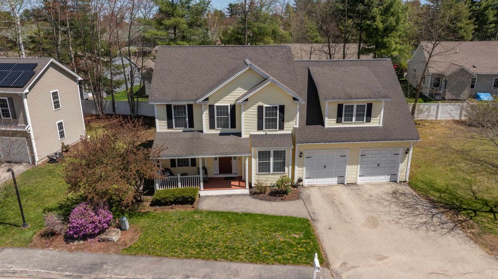 Photo of 2 Lowther Place, Nashua, NH 03062 (MLS # 5086842)