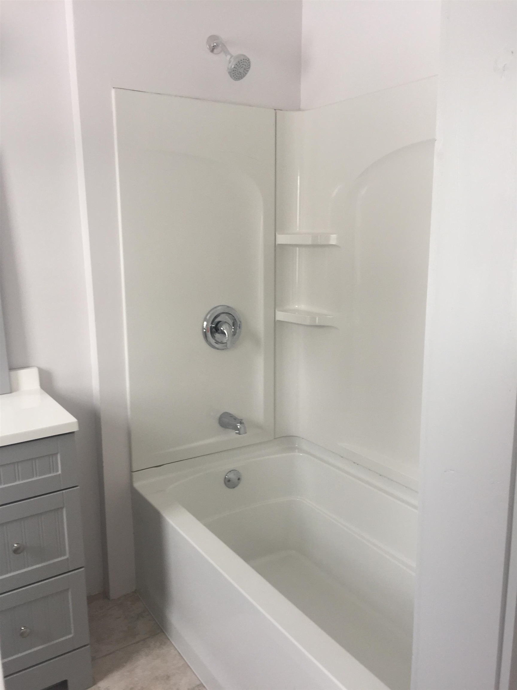 Hardwick, Vermont 05843, United States, 6 Bedrooms Bedrooms, ,Residential,Active,98828