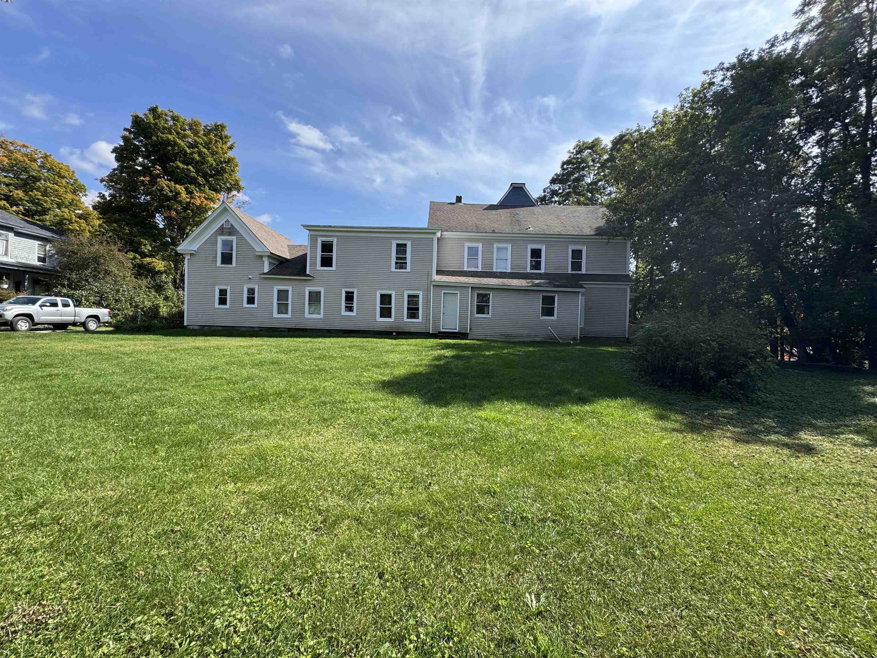 Hardwick, Vermont 05843, United States, 6 Bedrooms Bedrooms, ,Residential,Active,98828