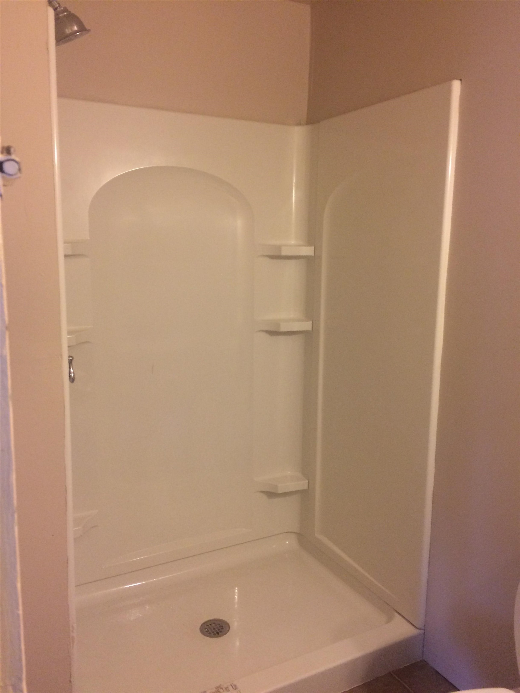 Hardwick, Vermont 05843, United States, 6 Bedrooms Bedrooms, ,Residential,Active,98828