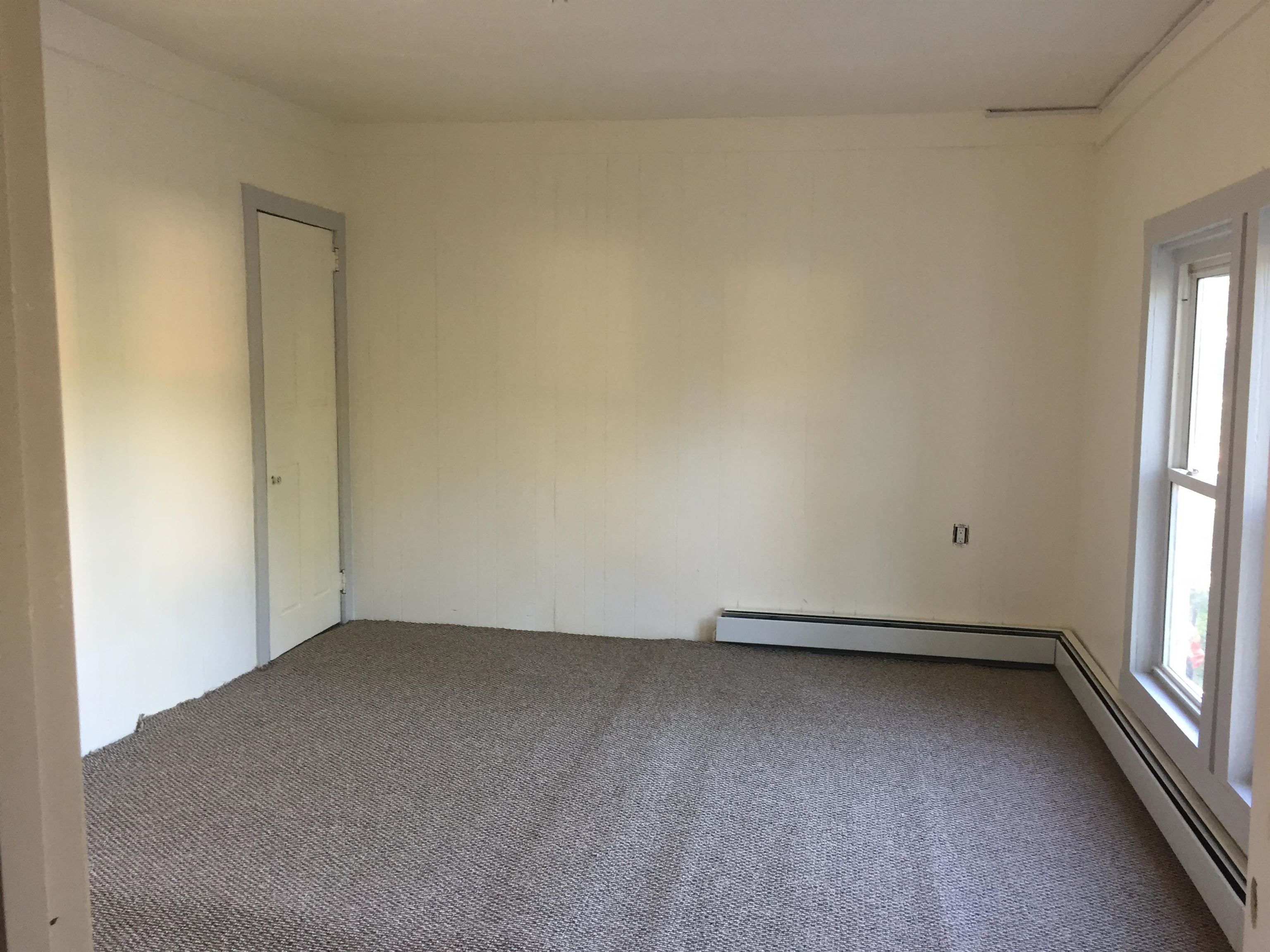 Hardwick, Vermont 05843, United States, 6 Bedrooms Bedrooms, ,Residential,Active,98828