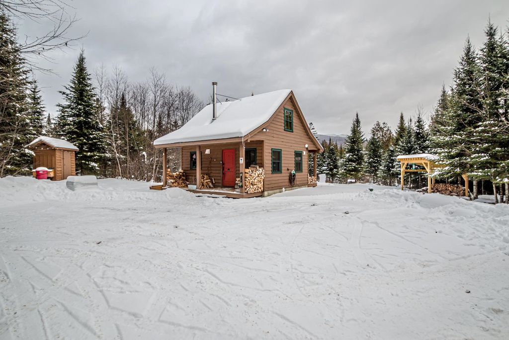 Photo of 3 Chellie Lane, Northumberland, NH 03582 (MLS # 5072403)