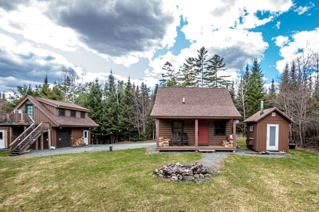 Photo of 3 Chellie Lane, Northumberland, NH 03582 (MLS # 5072403)