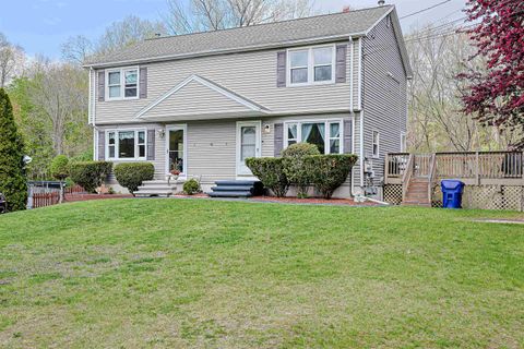 Photo of 46 Windham Road #B, Hudson, NH 03051 (MLS # 5088375)