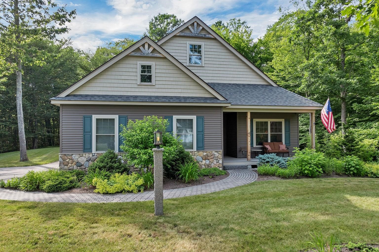 62 Ambrose Way