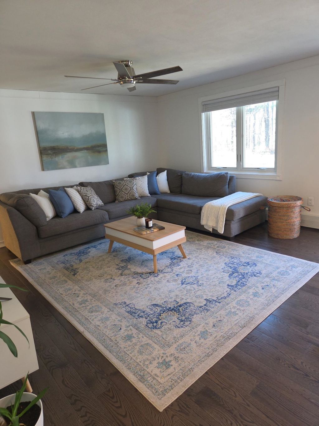 Photo of 284 High Range Road, Londonderry, NH 03053 (MLS # 5085603)