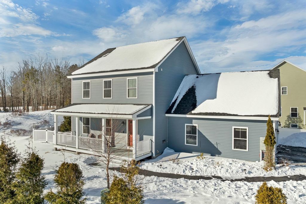 Photo of 123 Fillmore Boulevard, Rochester, NH 03867 (MLS # 5076910)