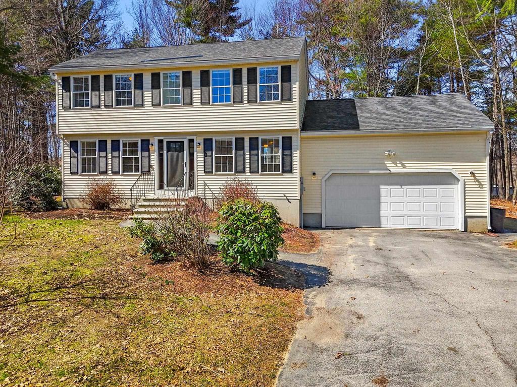 Photo of 3 Pemigewasset Circle, Derry, NH 03038 (MLS # 5082905)