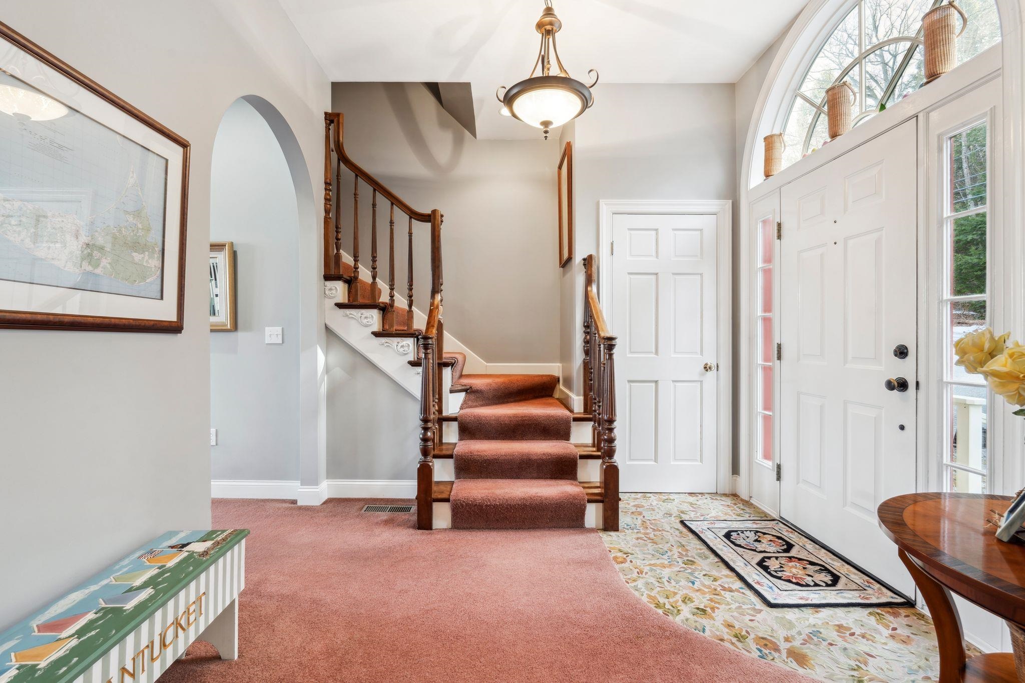 Sunapee, New Hampshire 03782, United States, 5 Bedrooms Bedrooms, ,5 BathroomsBathrooms,Residential,Active,100047