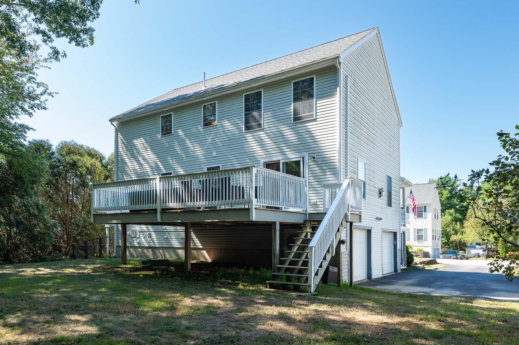 15 Evergreen Valley Drive