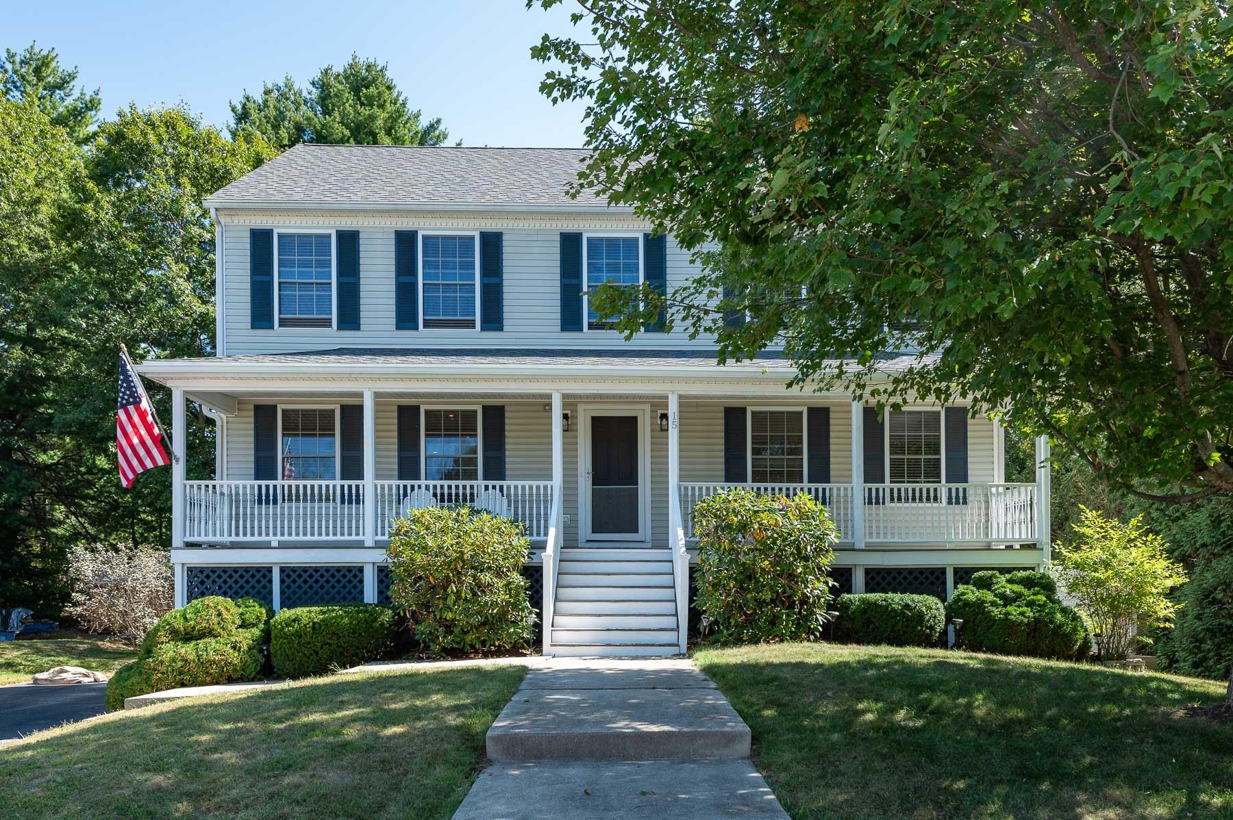 15 Evergreen Valley Drive