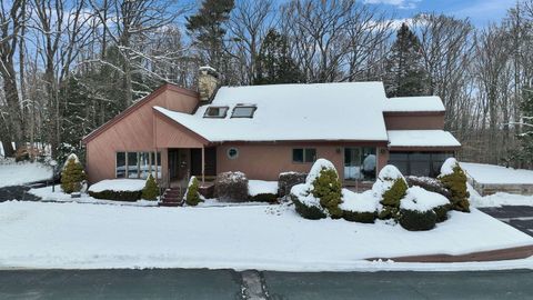 Photo of 122 Proctor Road, Jaffrey, NH 03452 (MLS # 5071511)