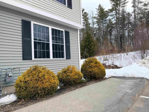 8B Red Oak Way Boscawen NH 03303