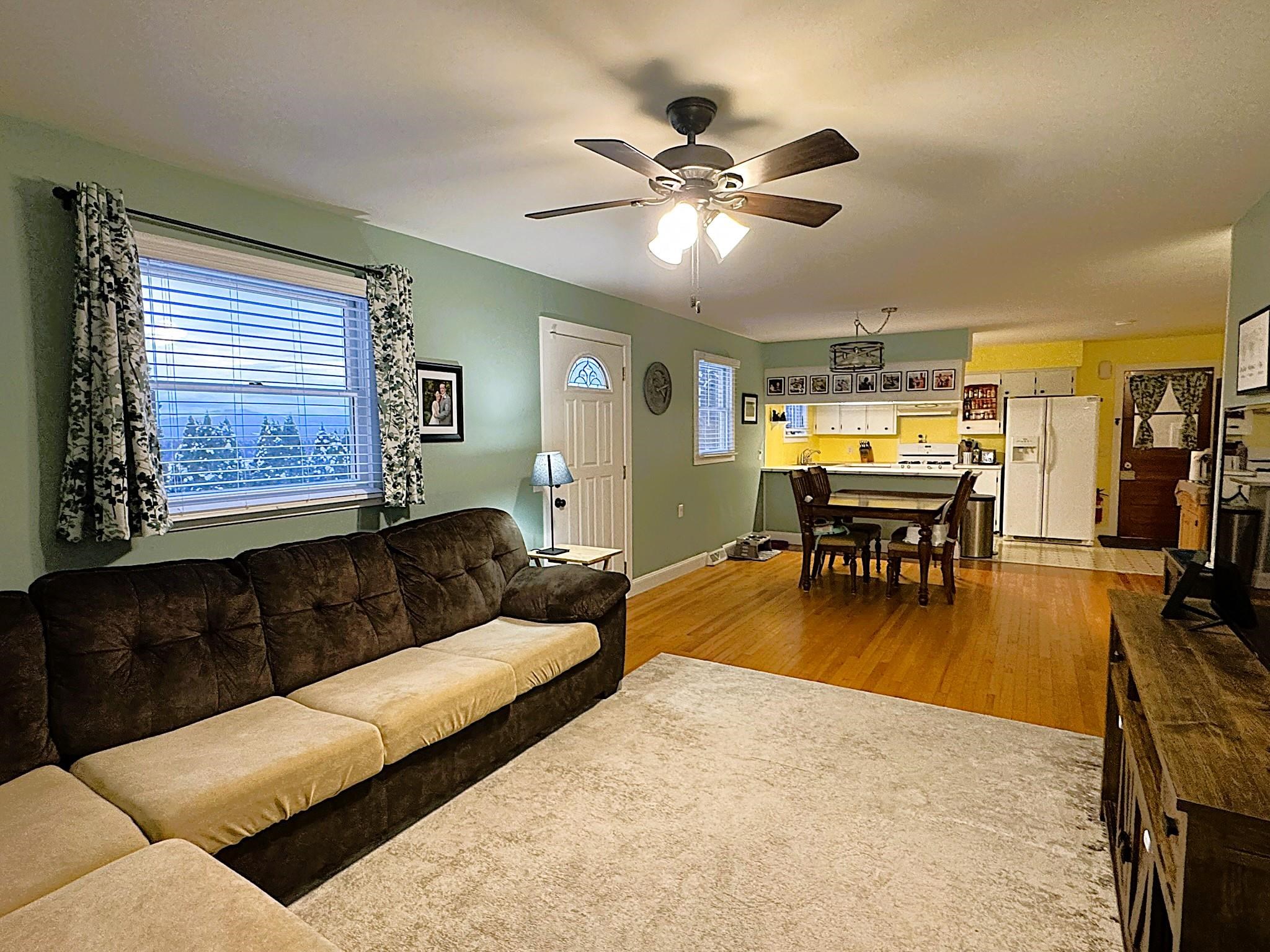 Addison, Vermont 05491, United States, 3 Bedrooms Bedrooms, ,1 BathroomBathrooms,Residential,Active,252069