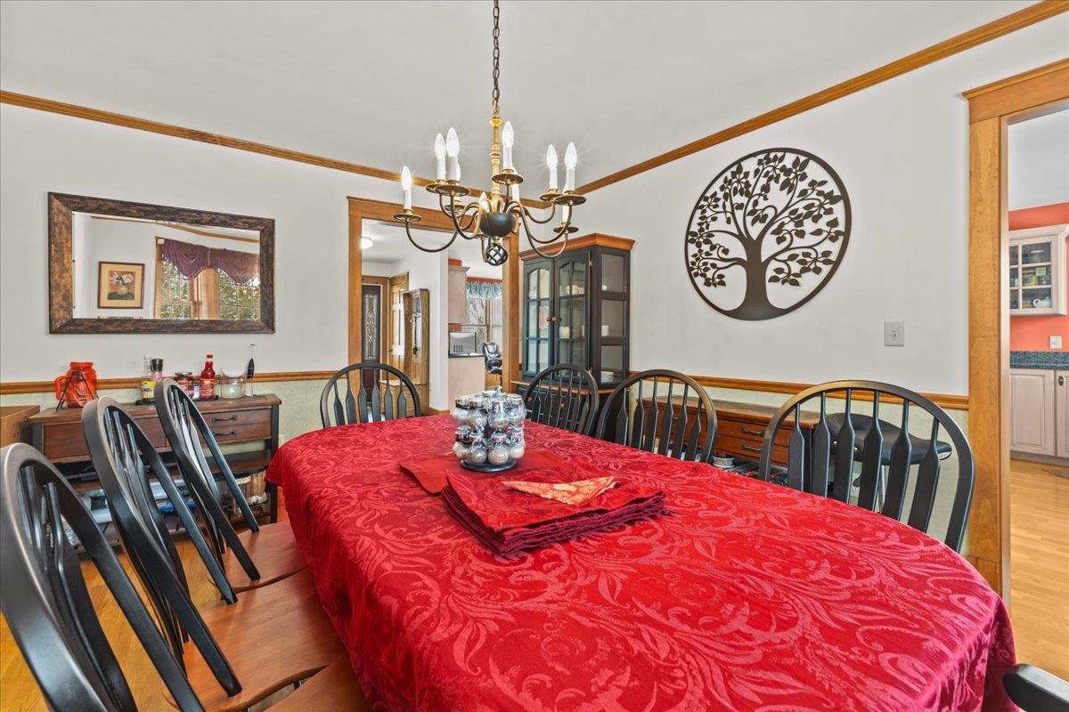 Shoreham, Vermont 05770, United States, 4 Bedrooms Bedrooms, ,3 BathroomsBathrooms,Residential,Pending,21581