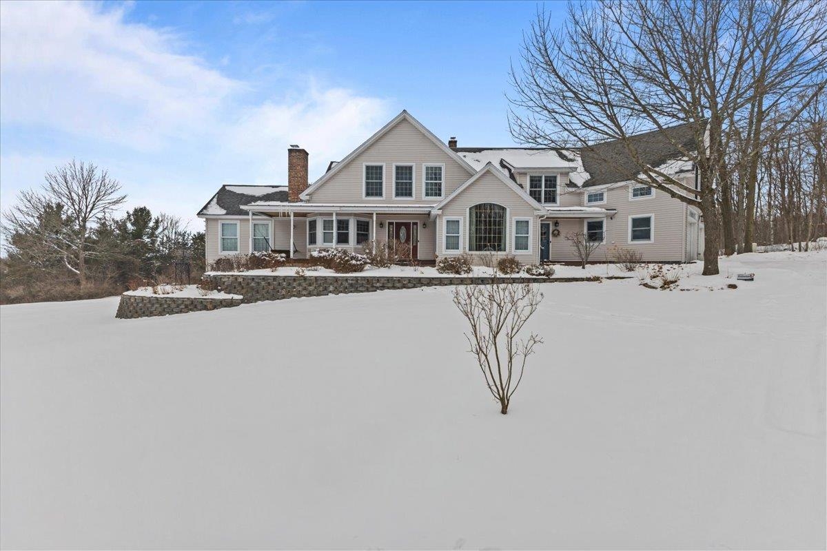 Shoreham, Vermont 05770, United States, 4 Bedrooms Bedrooms, ,3 BathroomsBathrooms,Residential,Pending,21581