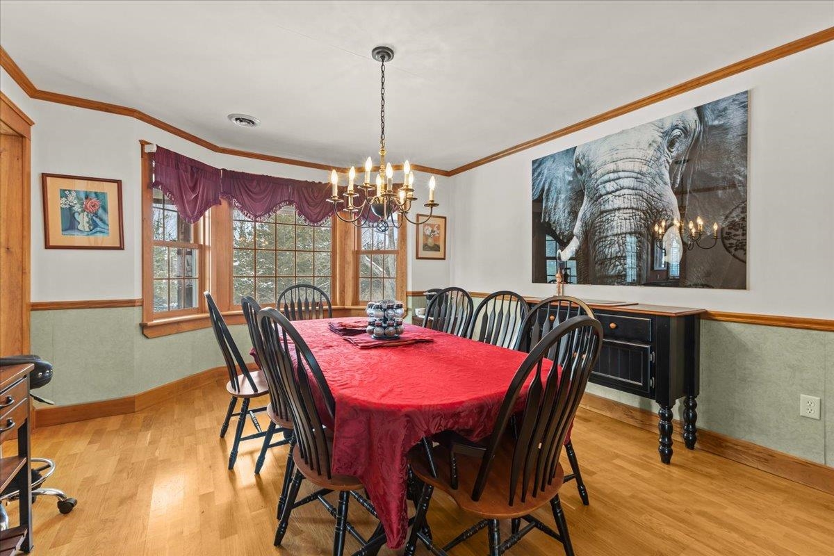 Shoreham, Vermont 05770, United States, 4 Bedrooms Bedrooms, ,3 BathroomsBathrooms,Residential,Pending,21581