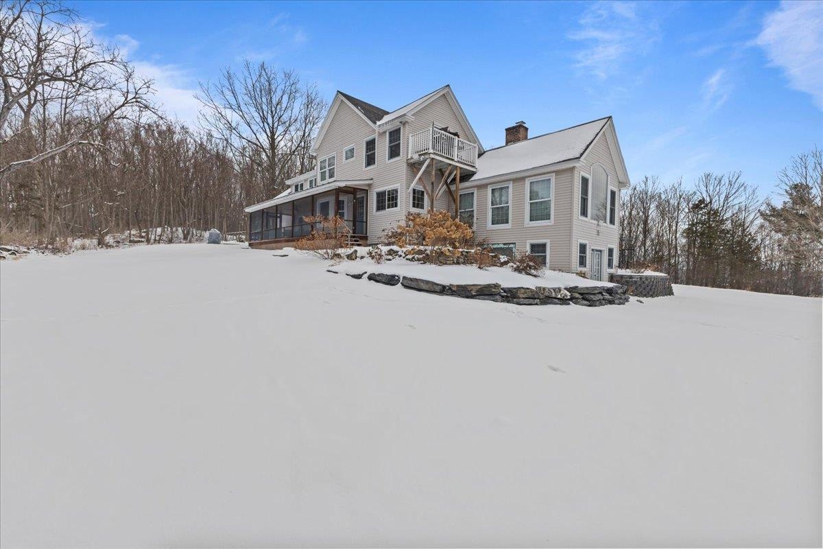Shoreham, Vermont 05770, United States, 4 Bedrooms Bedrooms, ,3 BathroomsBathrooms,Residential,Pending,21581
