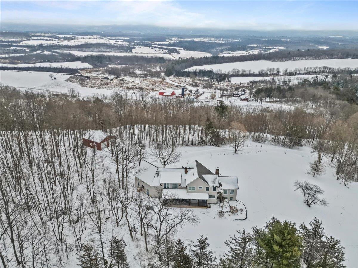 Shoreham, Vermont 05770, United States, 4 Bedrooms Bedrooms, ,3 BathroomsBathrooms,Residential,Pending,21581
