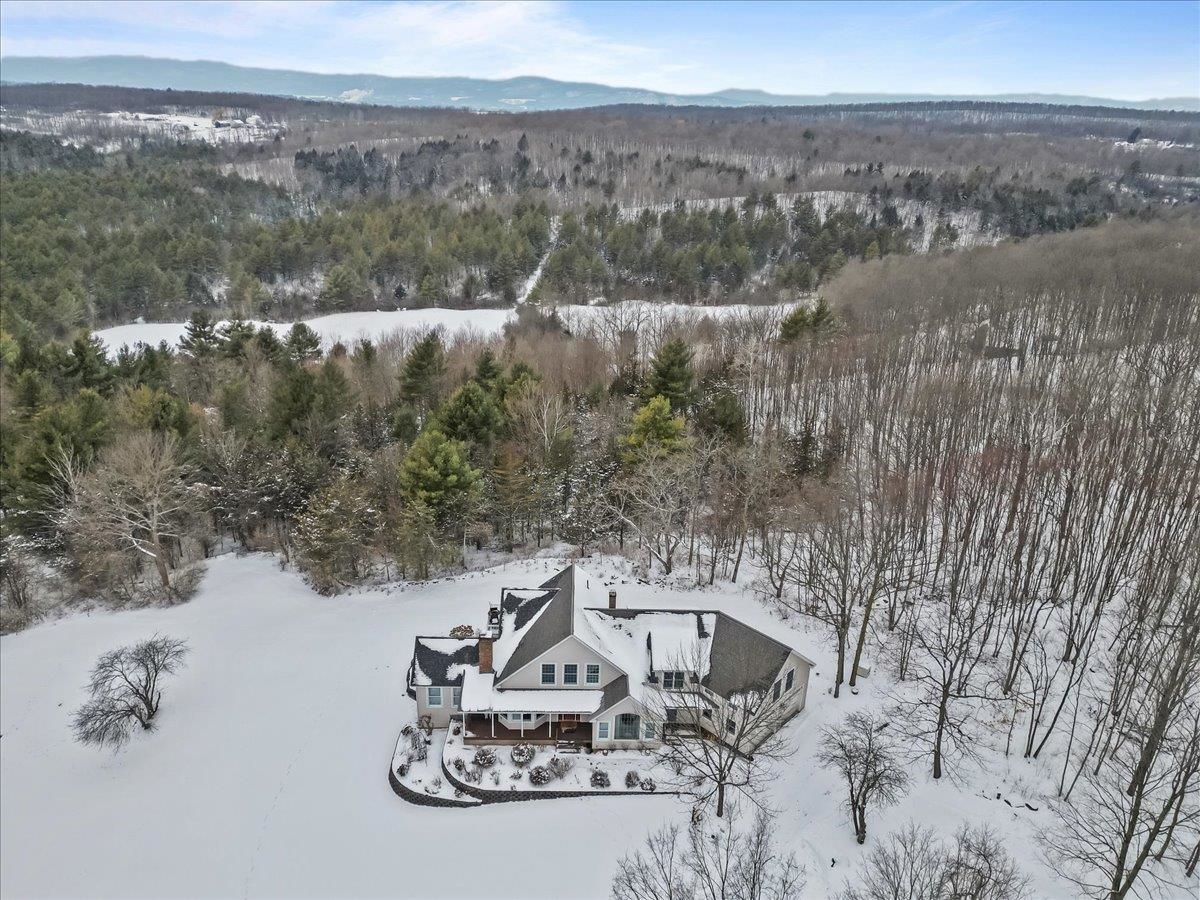 Shoreham, Vermont 05770, United States, 4 Bedrooms Bedrooms, ,3 BathroomsBathrooms,Residential,Pending,21581