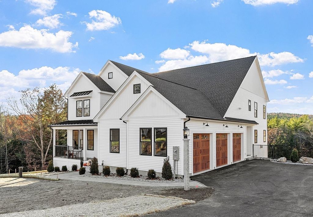 Photo of 18 Sprague Mill Road, Bedford, NH 03110 (MLS # 5075766)