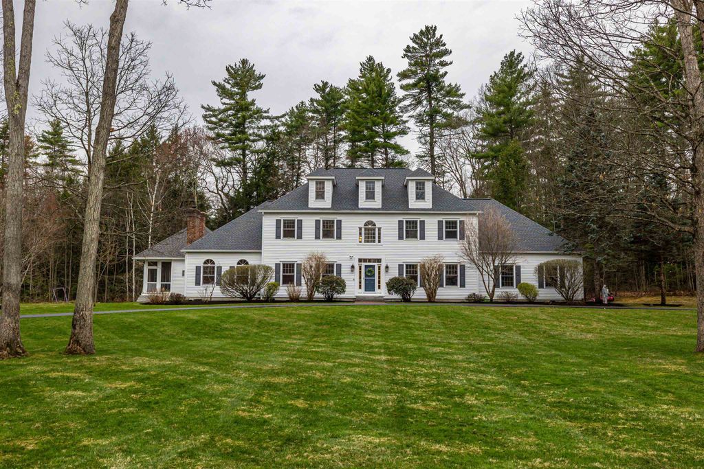 Photo of 15 Heidi Lane #67-A9, Bow, NH 03304 (MLS # 5085339)