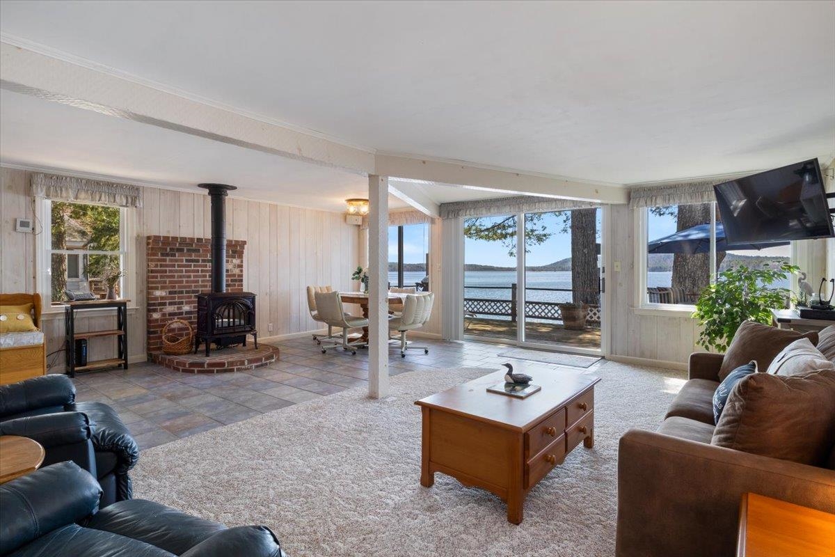 39 Lake Shore Drive
