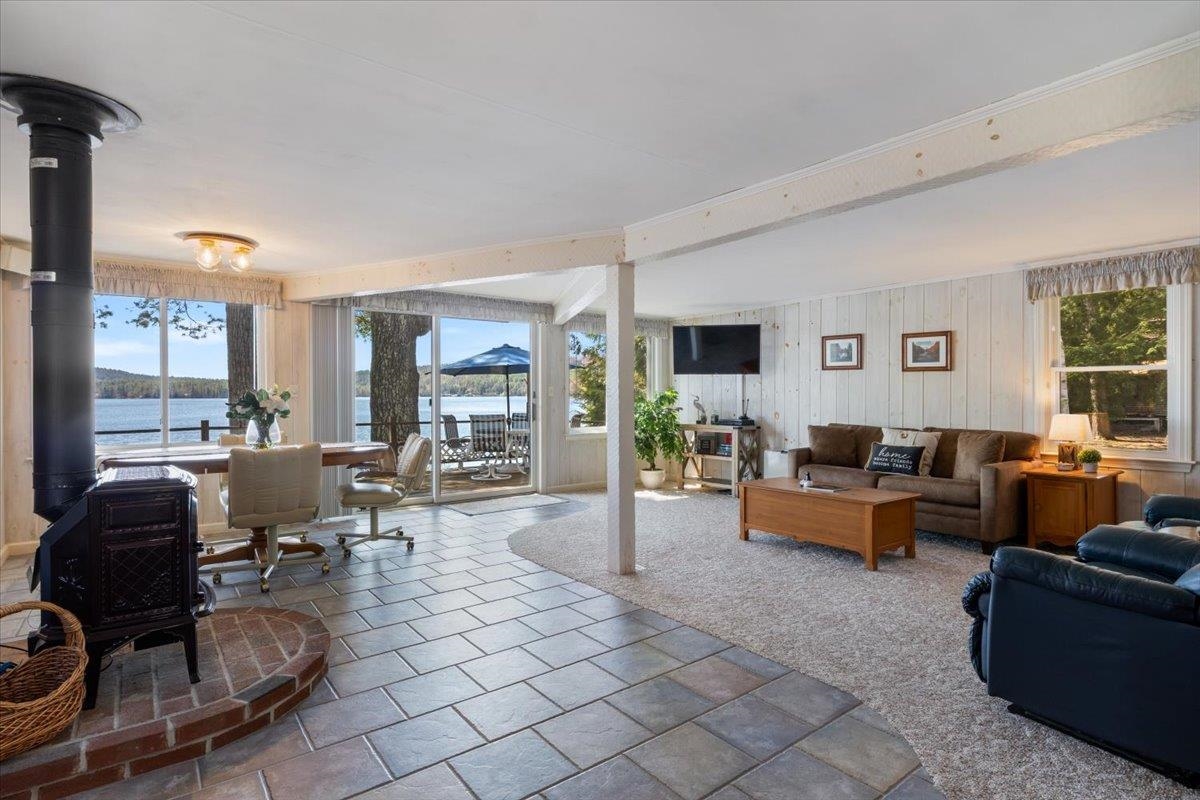 39 Lake Shore Drive