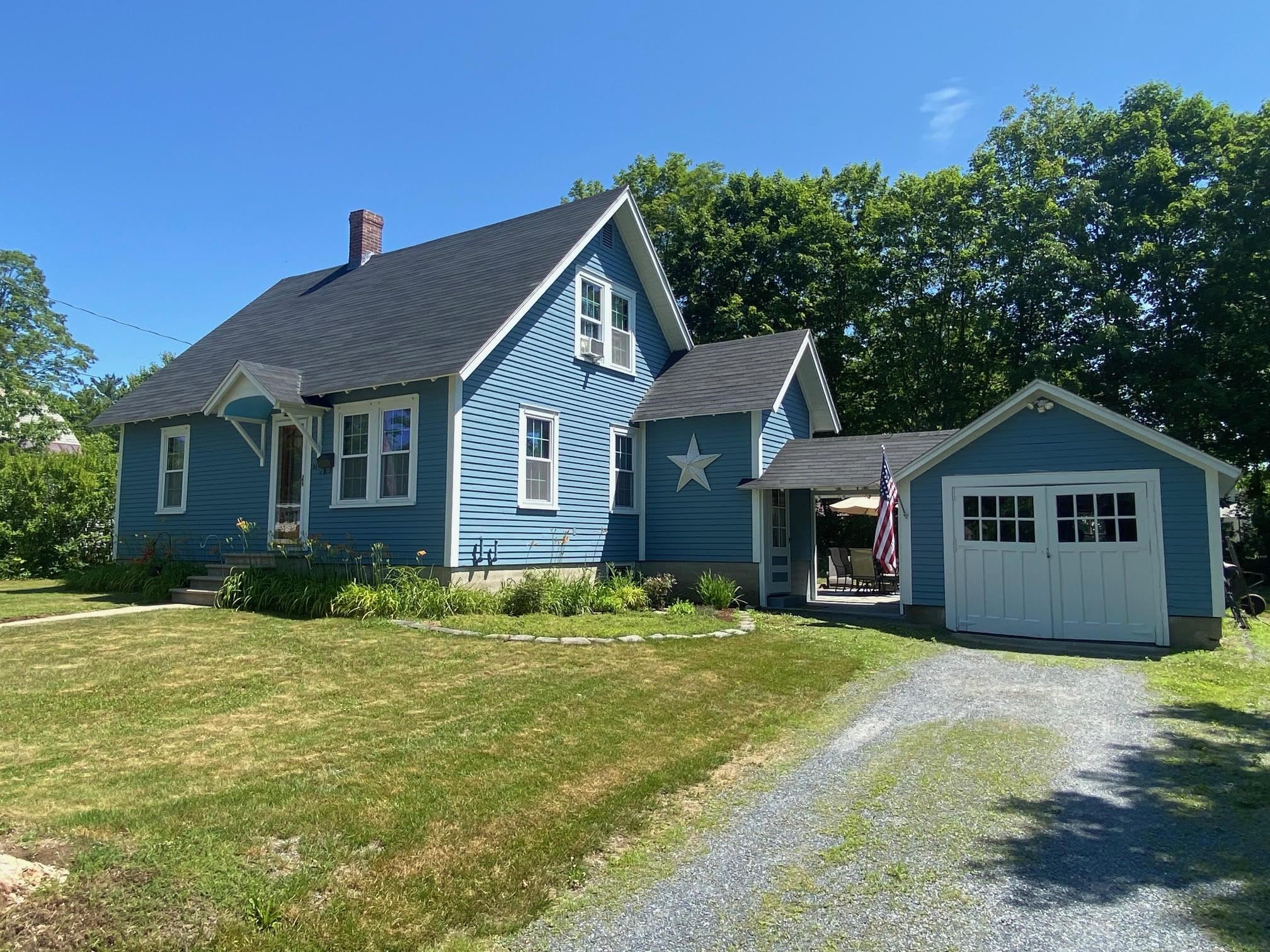 34 Dewey Street