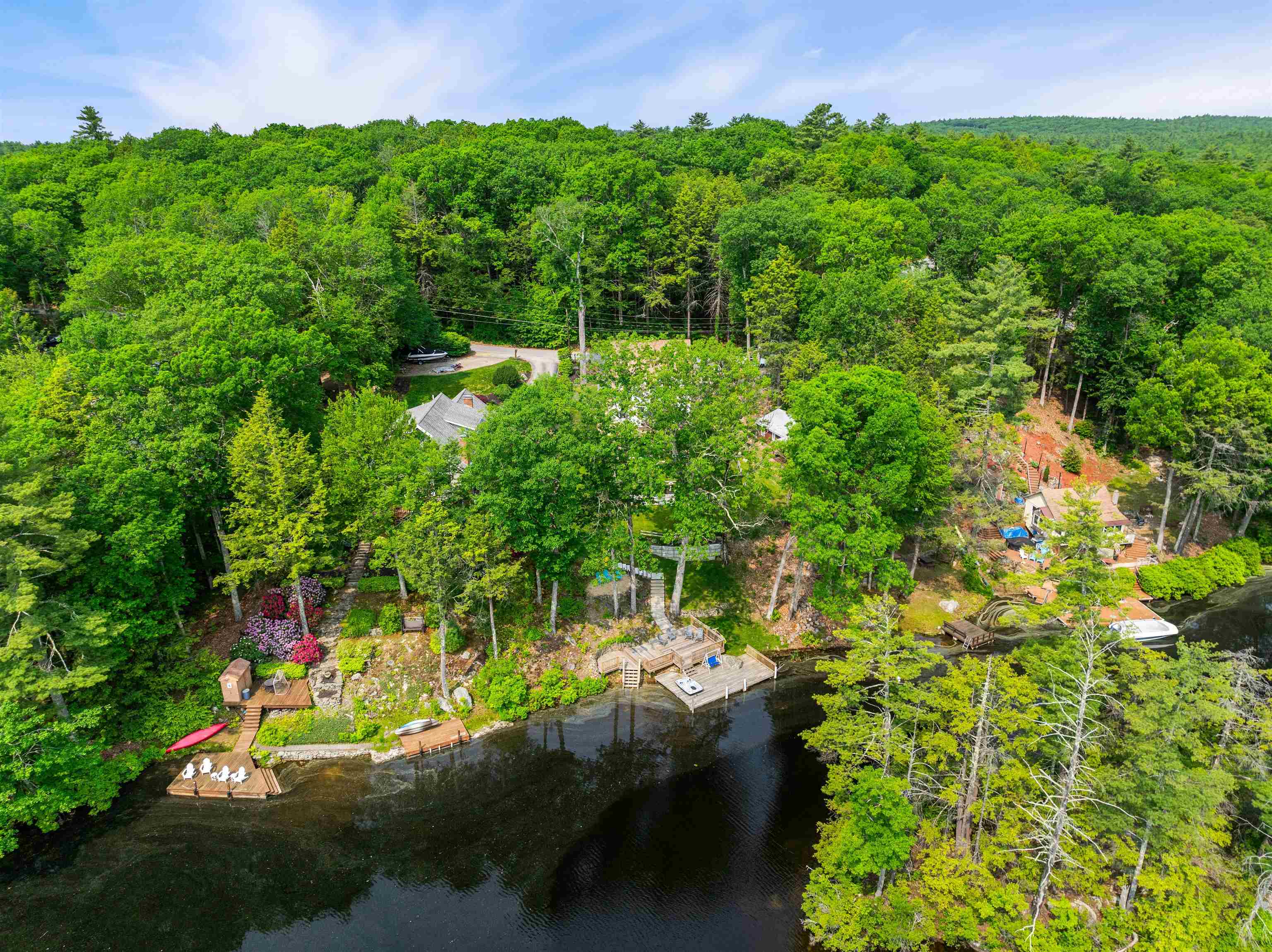 71 Lakeview Drive