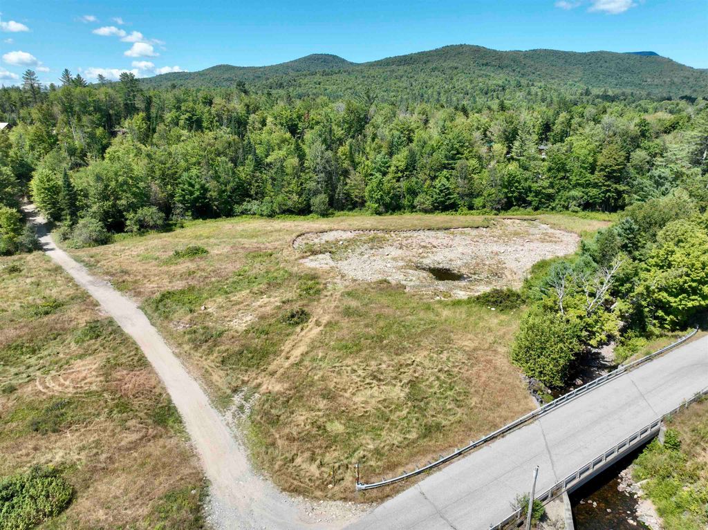 Photo of 00 Bog Road, Stratford, NH 03590 (MLS # 5058123)