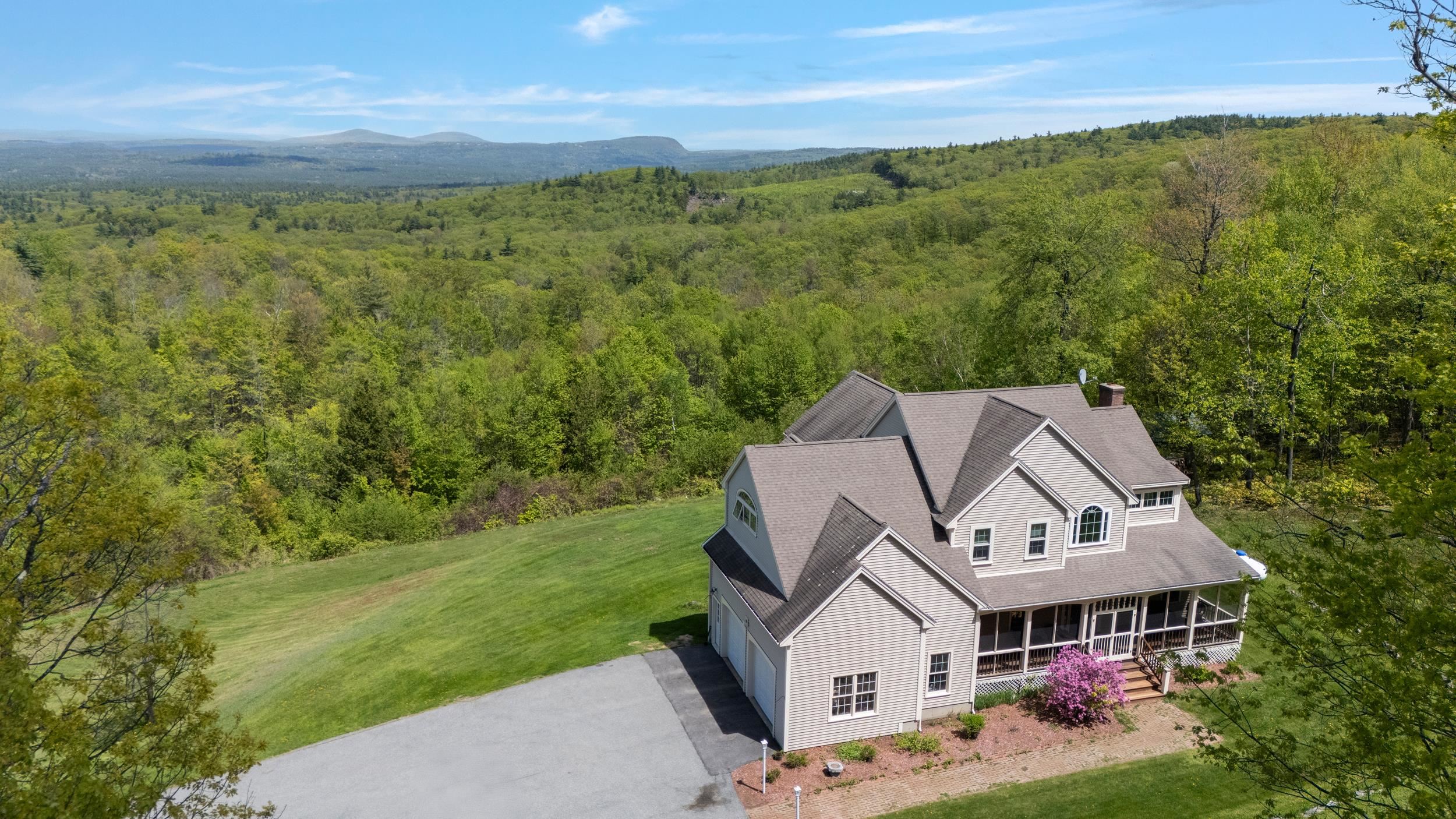 496 Mountain Road