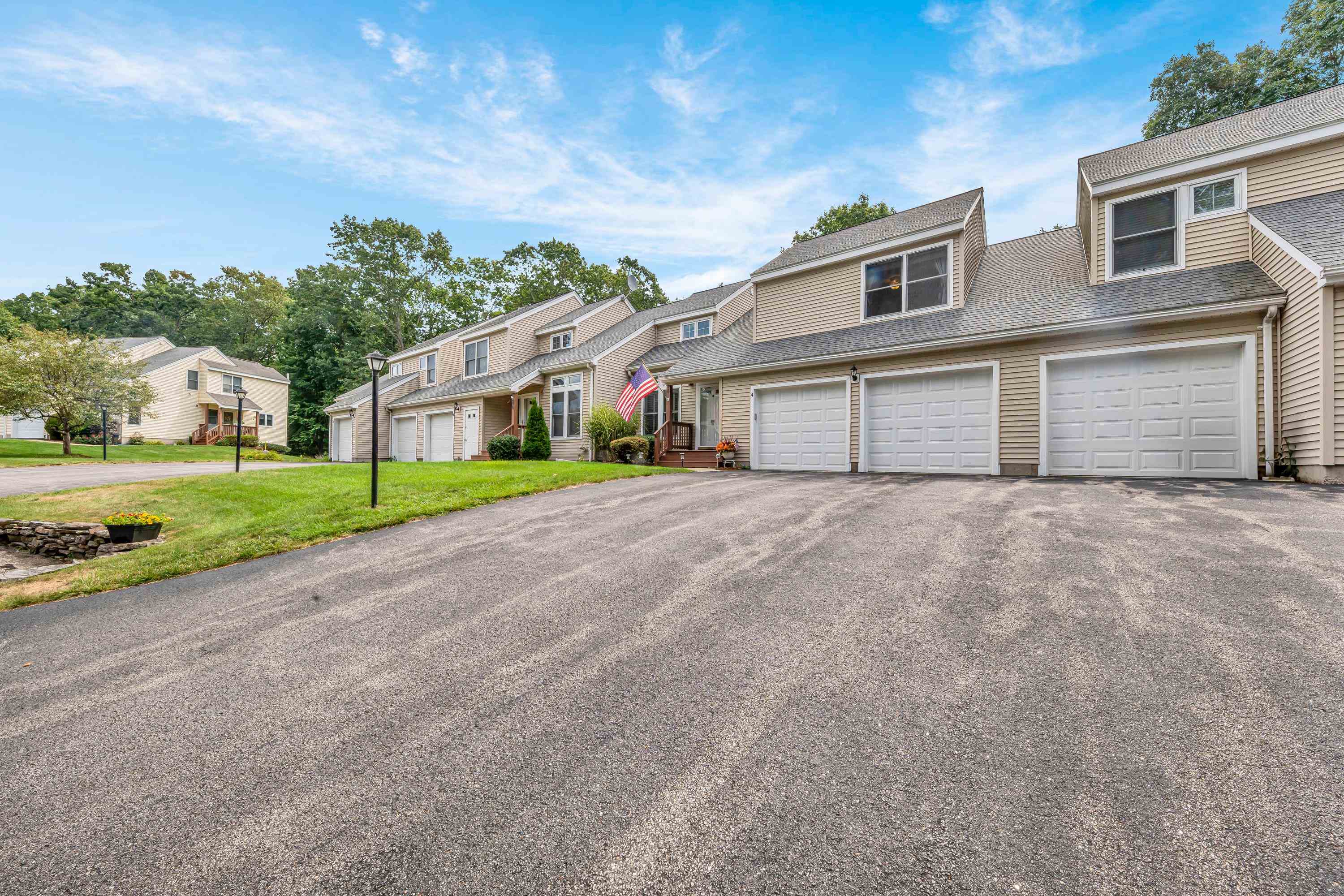 4 Coles Way