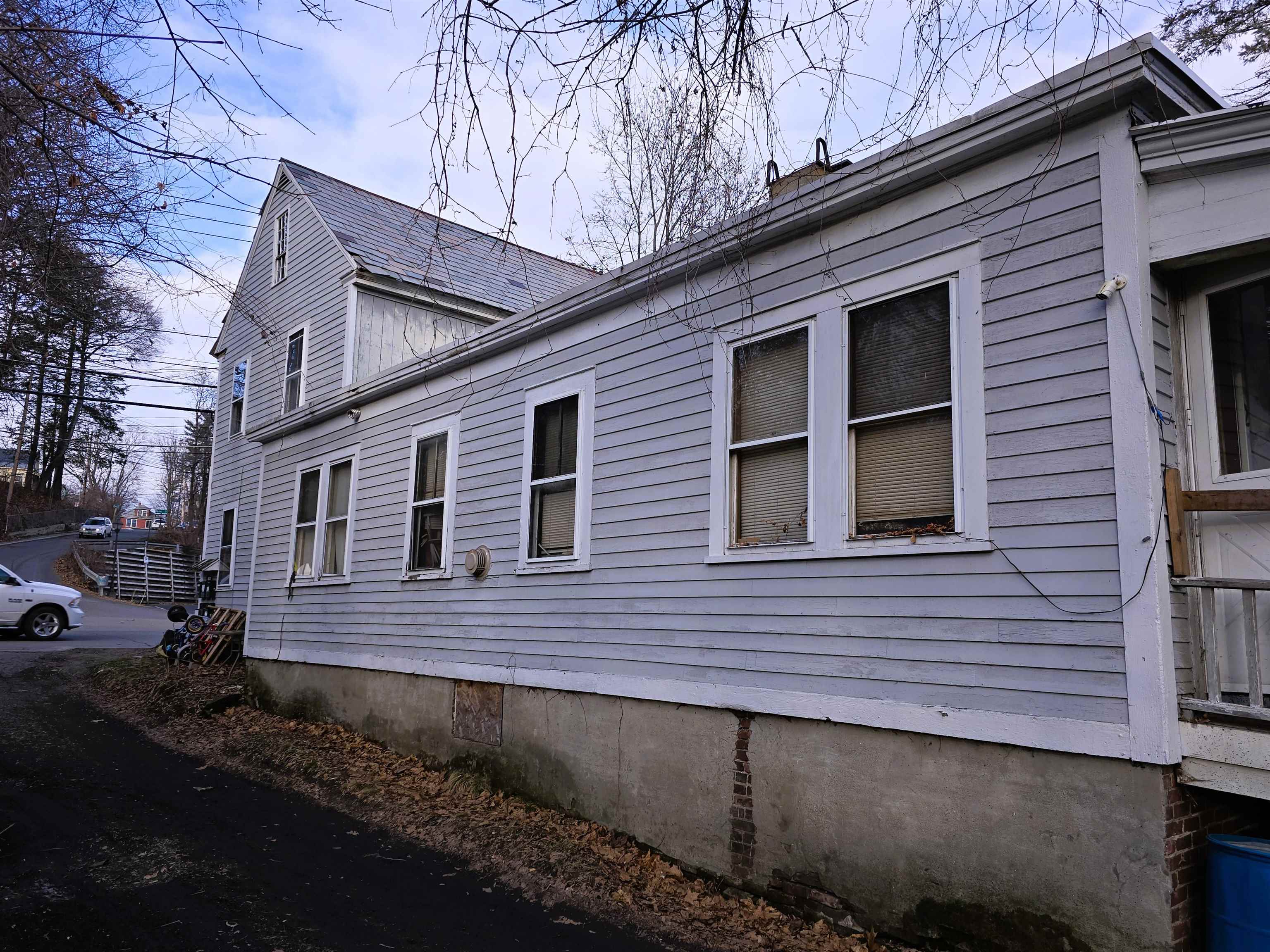 148 Elliot Street