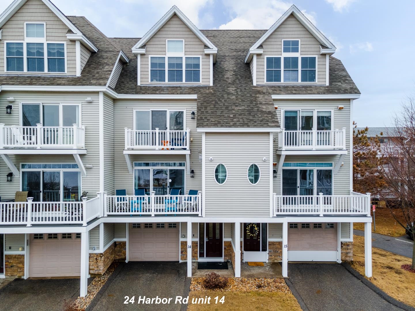 24 Harbor Road 14
