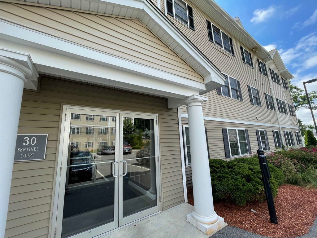 Photo of 30 Sentinel Court #106, Manchester, NH 03103 (MLS # 5087605)