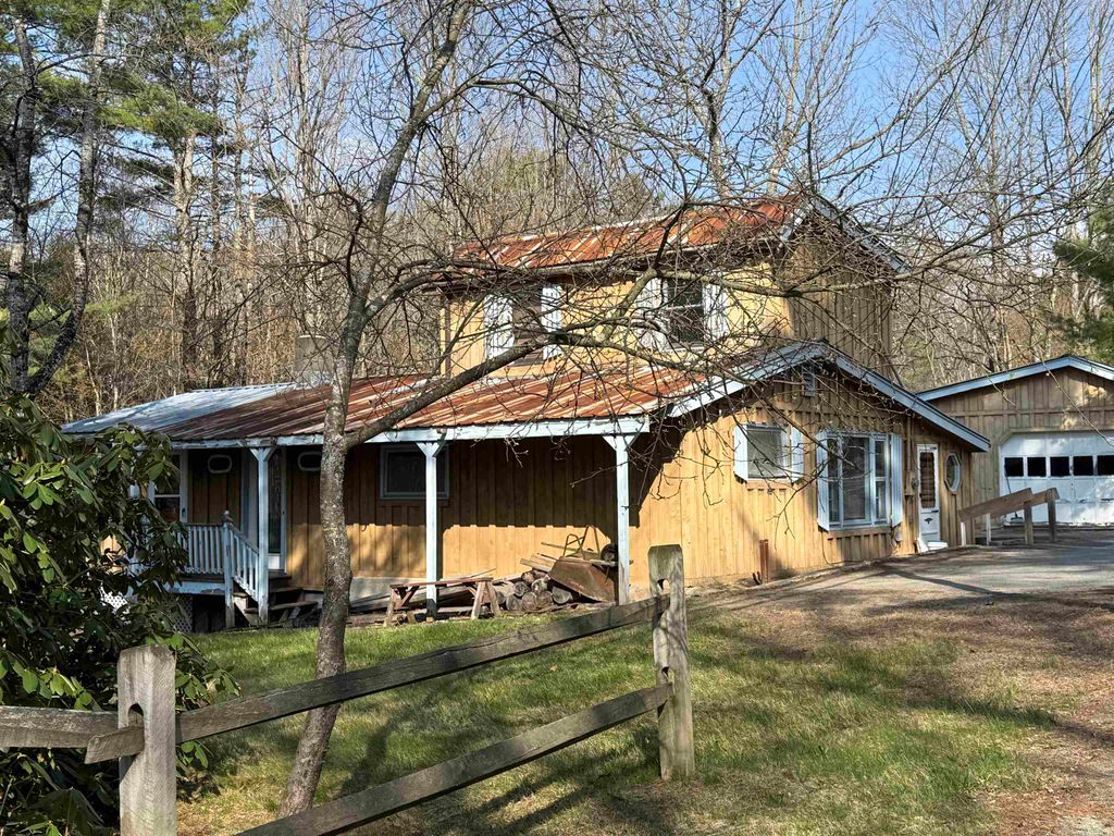 Photo of 161 Canaan Street, Canaan, NH 03741 (MLS # 5087389)