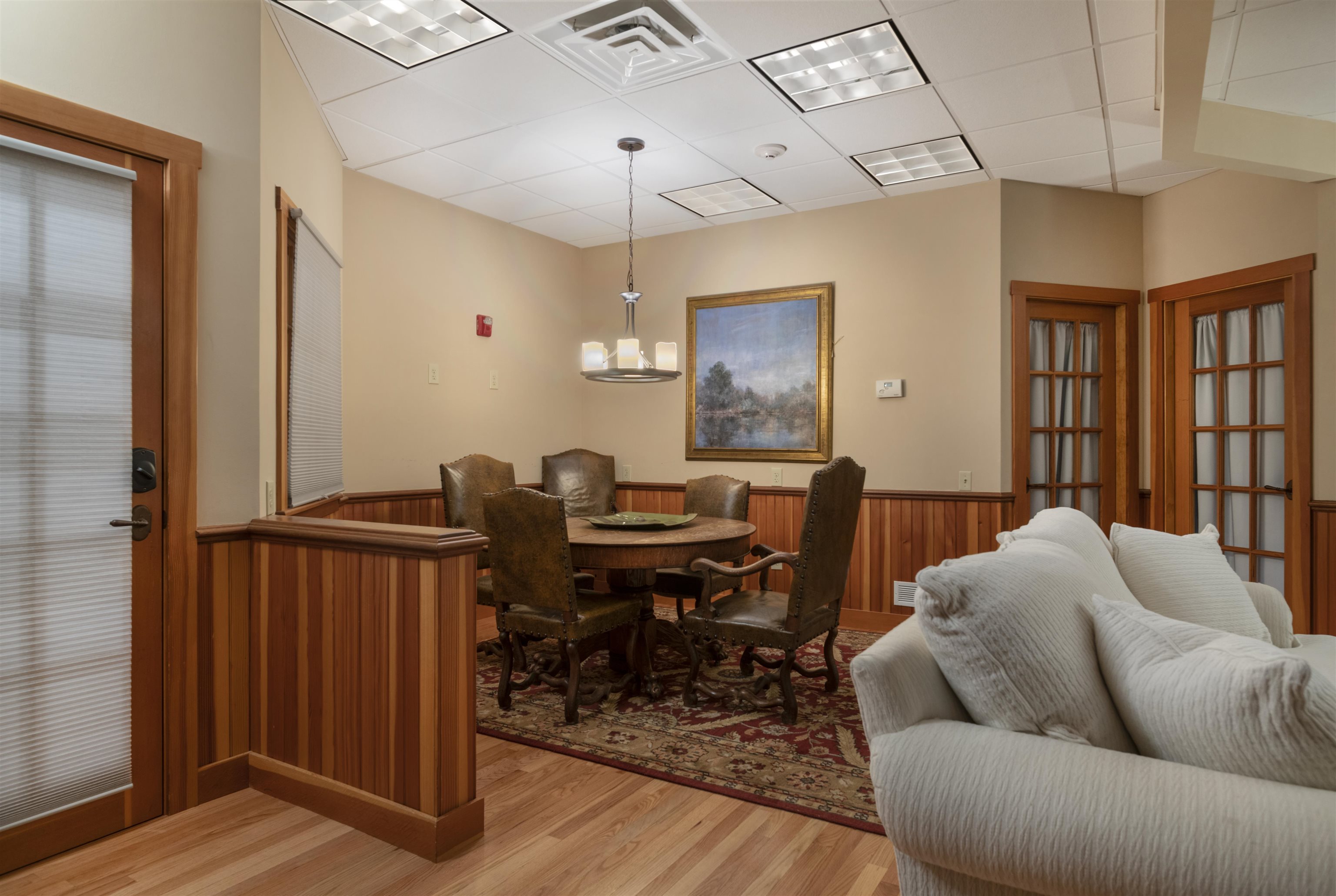 41 Glendale Place 13 A & B