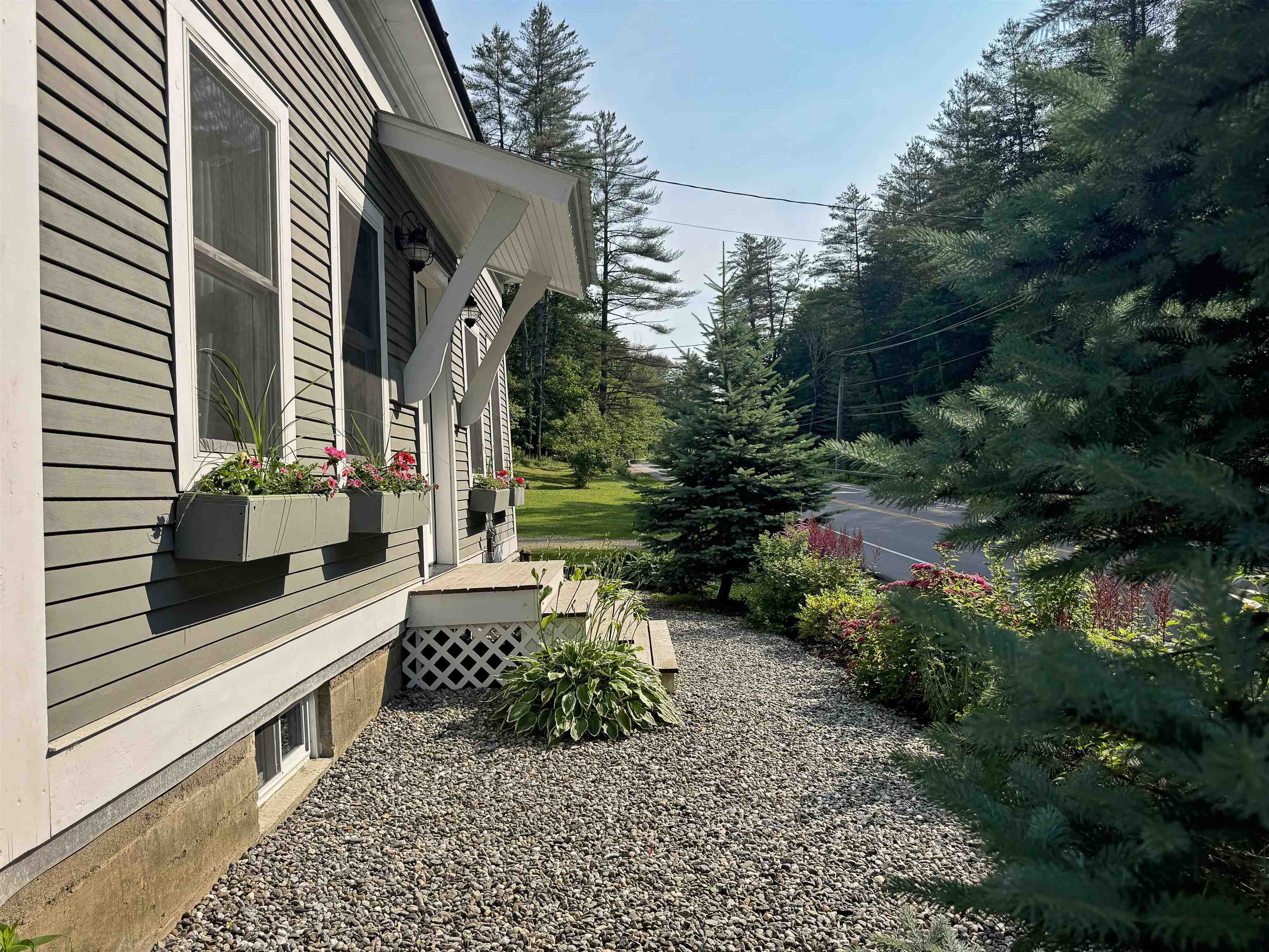 2949 Waterbury Road