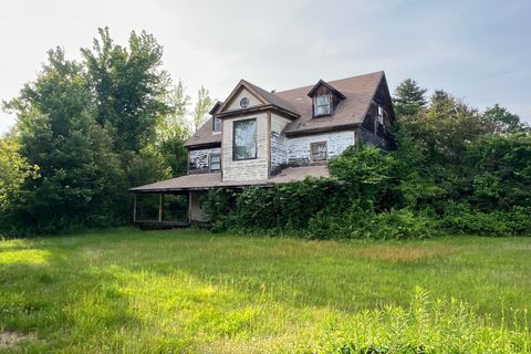 Photo of 44 Talent Road, Litchfield, NH 03052 (MLS # 5047163) Photo of 44 Talent Road, Litchfield, NH 03052 (MLS # 5047163)