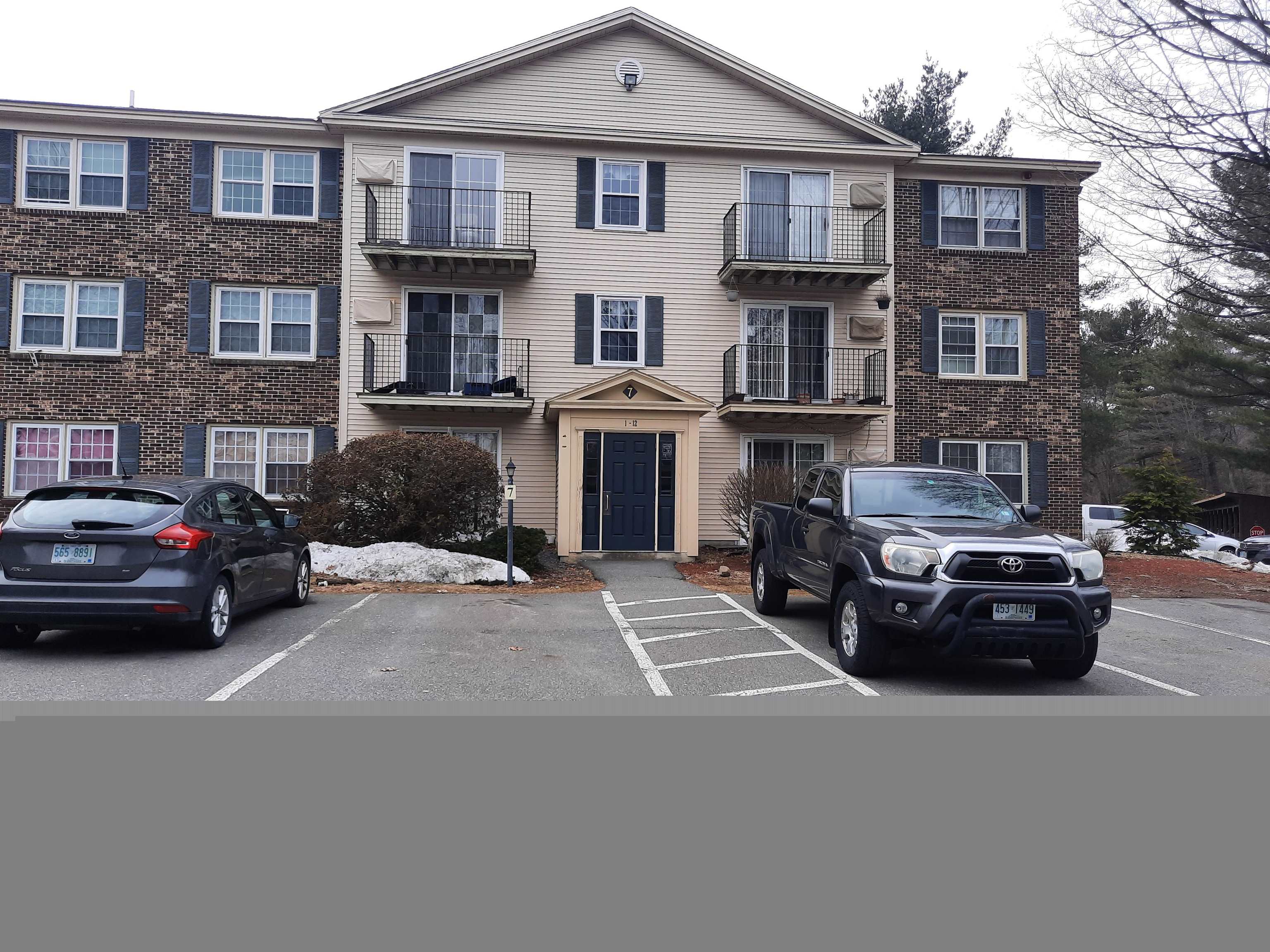 Photo 1 of 19 — 7 Autumn Leaf Drive 3, Nashua, NH 03060