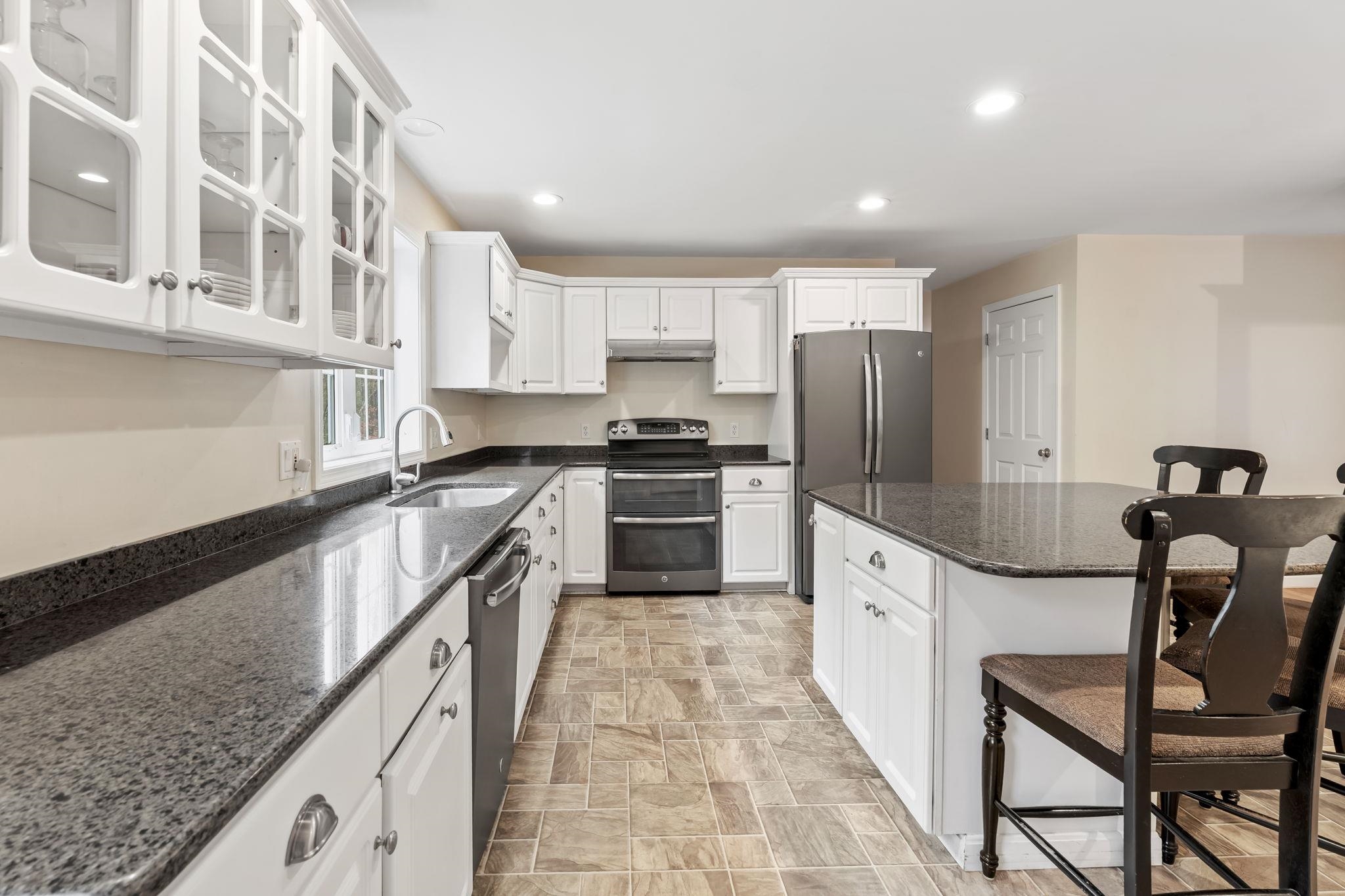 78 Old Greenfield Road