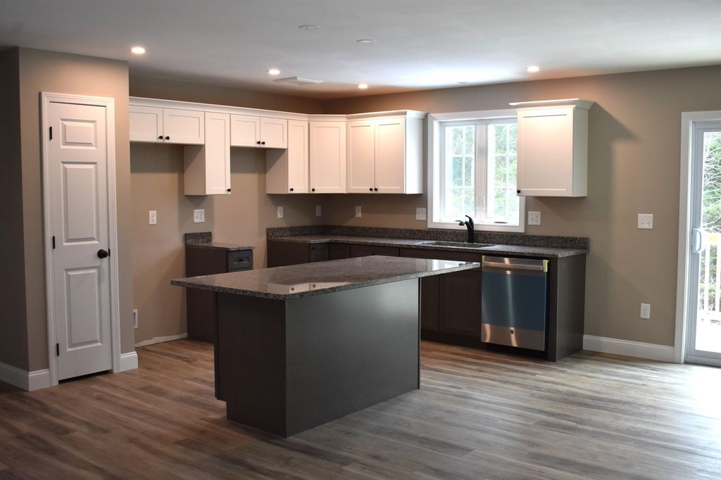 Photo of 10481 Old Stagecoach Road, Bennington, NH 03442 (MLS # 5076934)