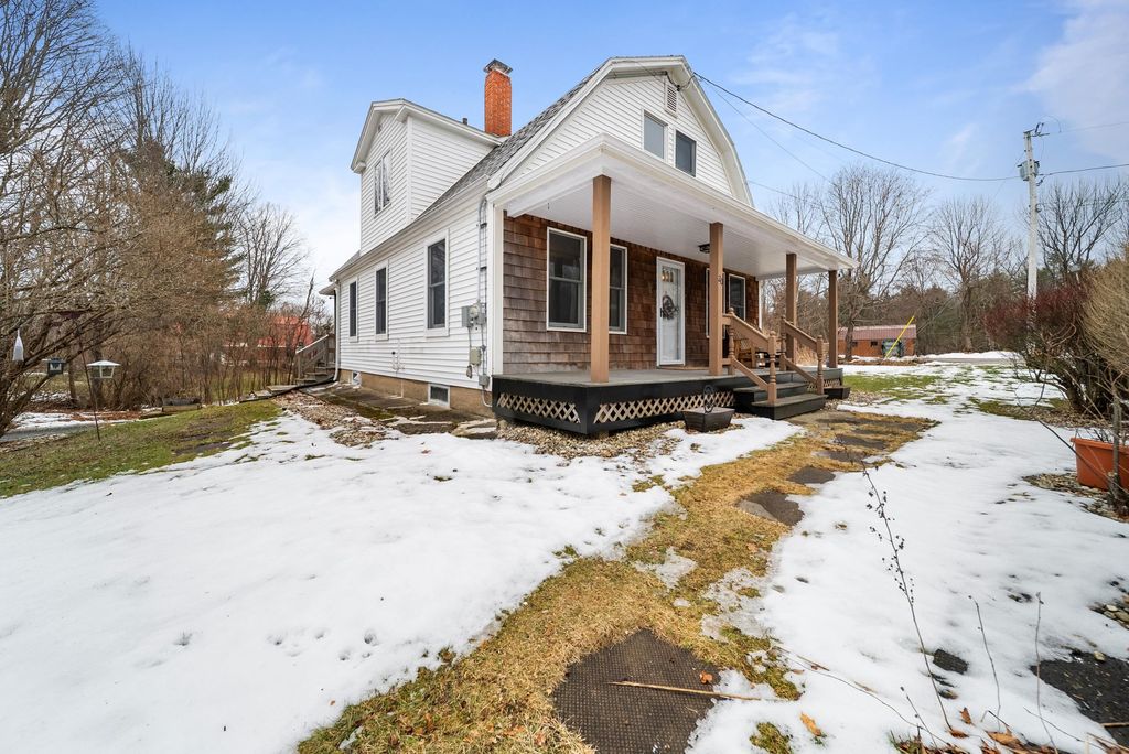 Photo of 20 Smith Drive, Rindge, NH 03461 (MLS # 5074373)