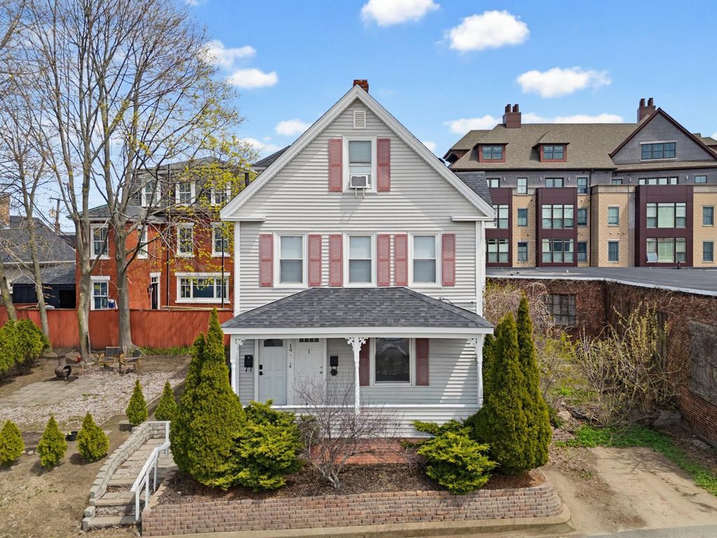 Photo of 19 Pearl Street #1, Portsmouth, NH 03801 (MLS # 5086106)