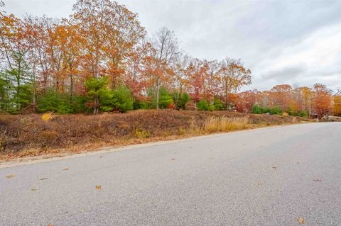 9 Chestnut Way Lee NH 03861