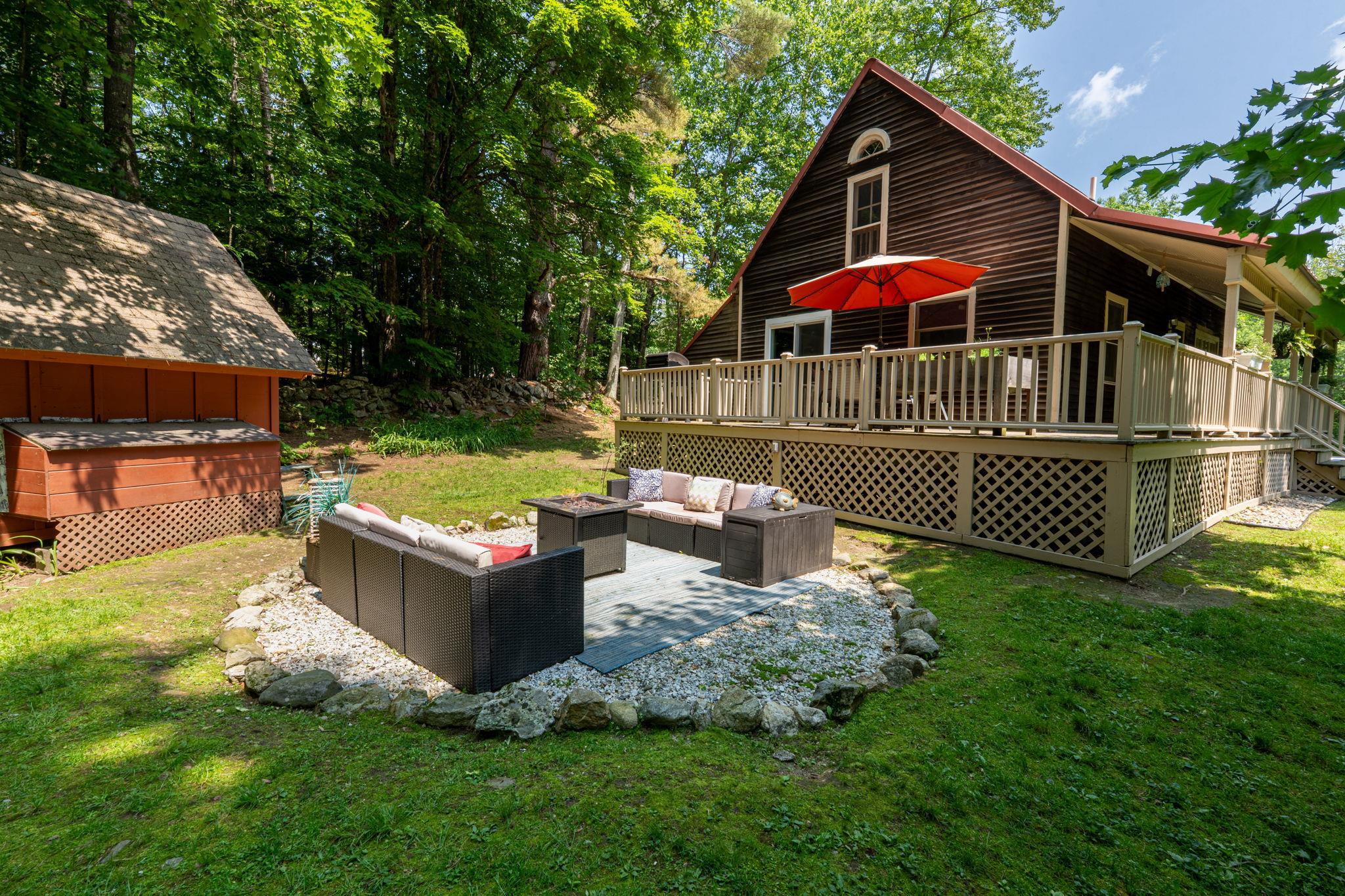 98 Bee Hole Road