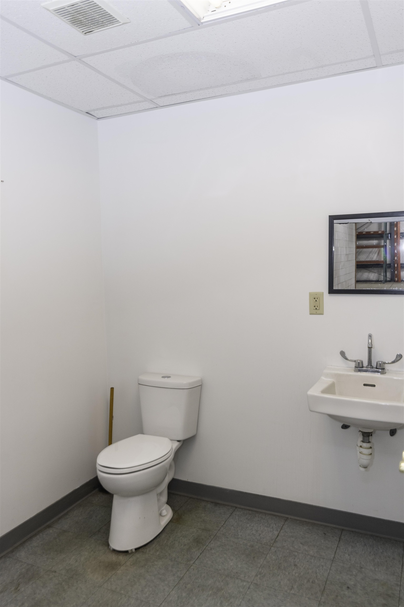 Plaistow, New Hampshire 03865, United States, ,Residential,Active,81854