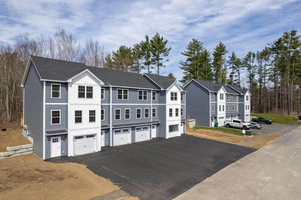 Photo of 10 The Crossings at Village Center #10 D, Barrington, NH 03825 (MLS # 5080813)
