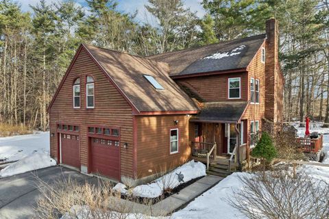 Photo of 29 Coastal Way, Greenland, NH 03840 (MLS # 5078878)